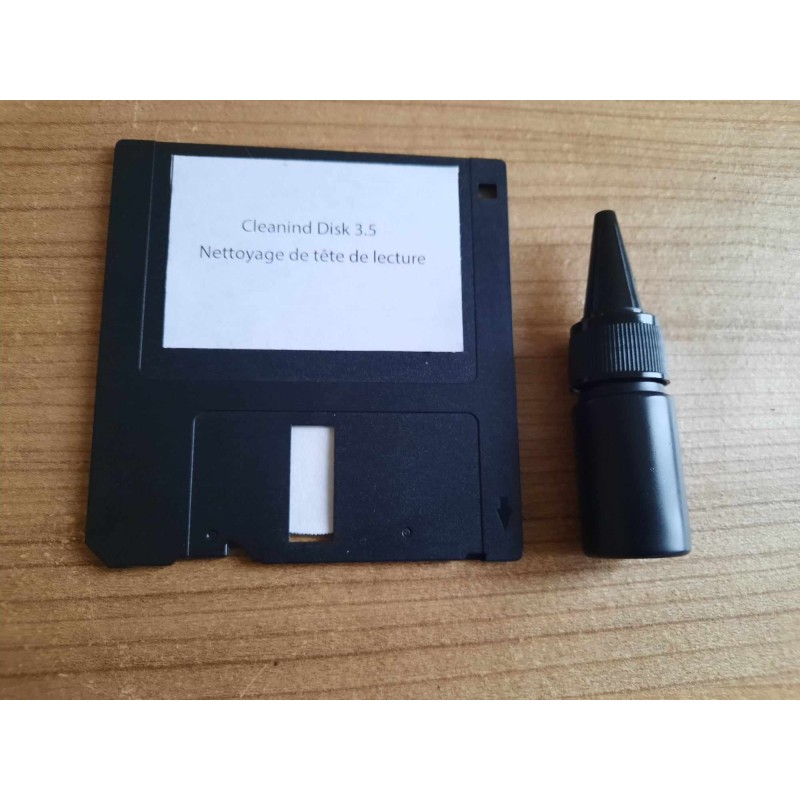 3.5-inch Cleaning Disk + 10 ml Isopropyl Alcohol