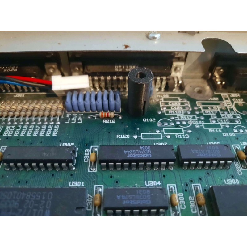 Entretoises de support pour lecteur de disquettes Atari STF / STE / Falcon030